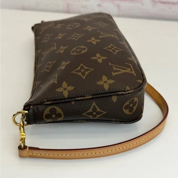 Louis Vuitton Brown Monogram Pochette Accessories Clutch Bag - Picture 7 of 16